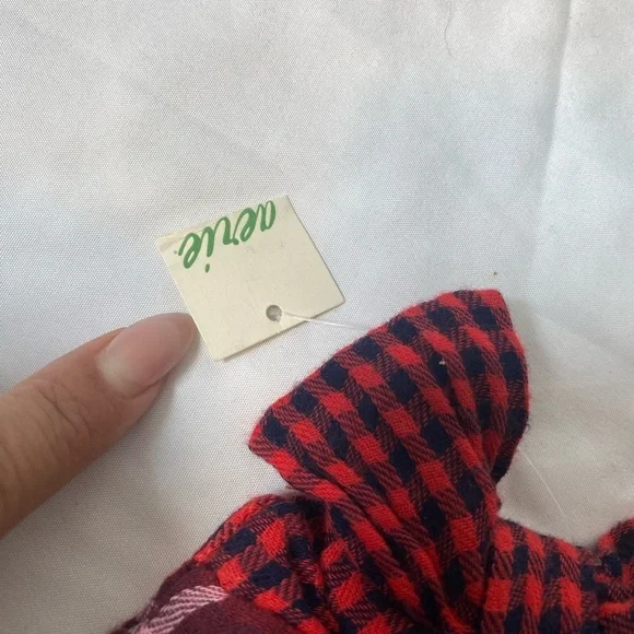 💚 FREE with Purchase 💚  NWTs aerie | Red Buffalo plaid large scrunchie - Picture 3 of 3